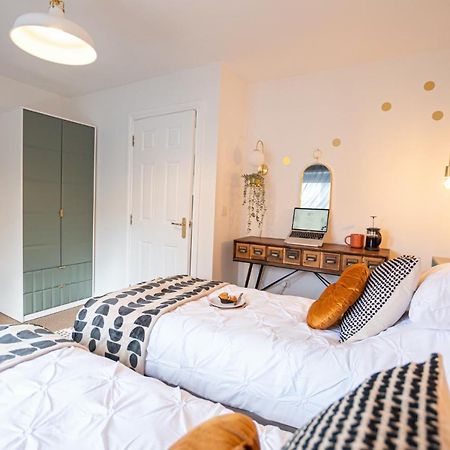 Ironside House, Thrapston King Or Twin Beds, Free Parking, Workspace, Corporates, Sleeps 8 المظهر الخارجي الصورة