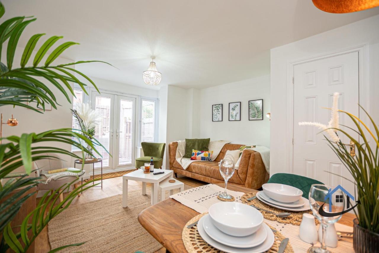 Ironside House, Thrapston King Or Twin Beds, Free Parking, Workspace, Corporates, Sleeps 8 المظهر الخارجي الصورة