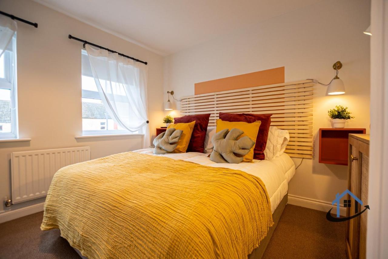 Ironside House, Thrapston King Or Twin Beds, Free Parking, Workspace, Corporates, Sleeps 8 المظهر الخارجي الصورة