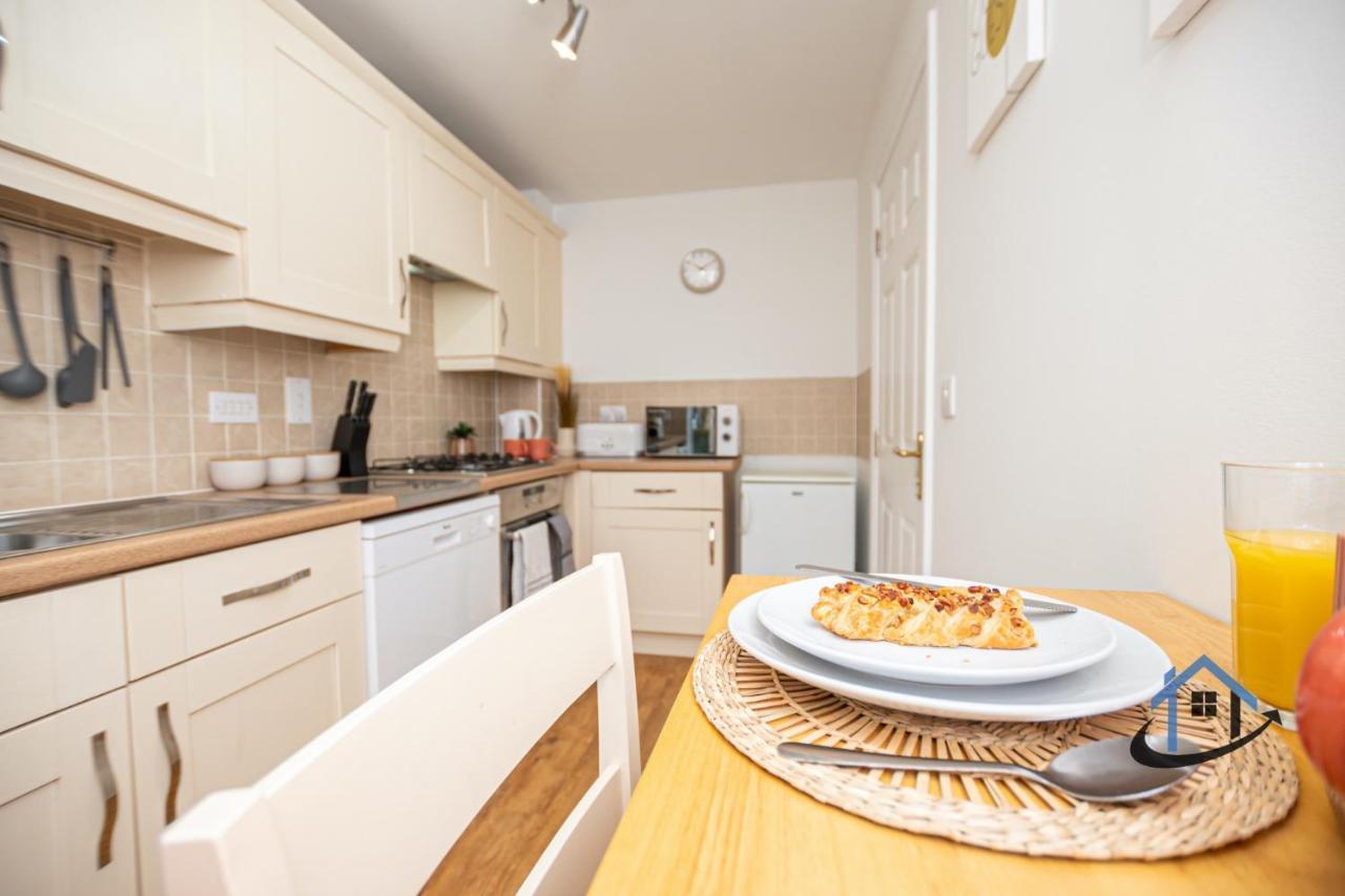 Ironside House, Thrapston King Or Twin Beds, Free Parking, Workspace, Corporates, Sleeps 8 المظهر الخارجي الصورة